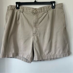 Polo Ralph Lauren Classic Chino Shorts Size 42 Pleated Beige 7” Inseam Khaki